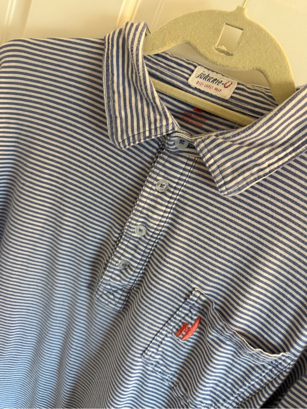 johnnie-O West Coast Prep Men’s Polo M Blue White Stripe Cotton Pocket